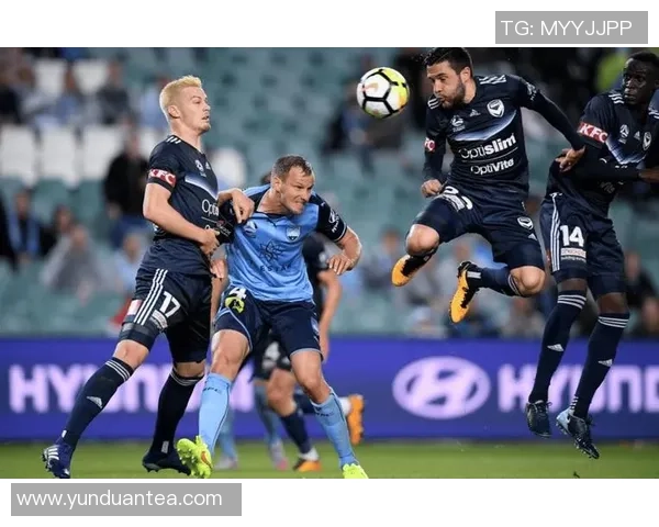 莱切斯特城与西汉姆联历史交锋记录分析与战绩回顾